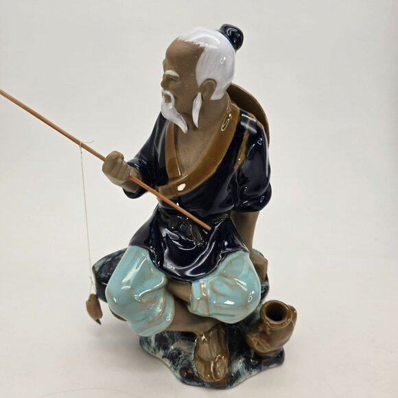 Mudman Figurine Elderly Fisherman On Rock Holding Fishing Rod Vintage Art JE137 - Picture 3 of 10